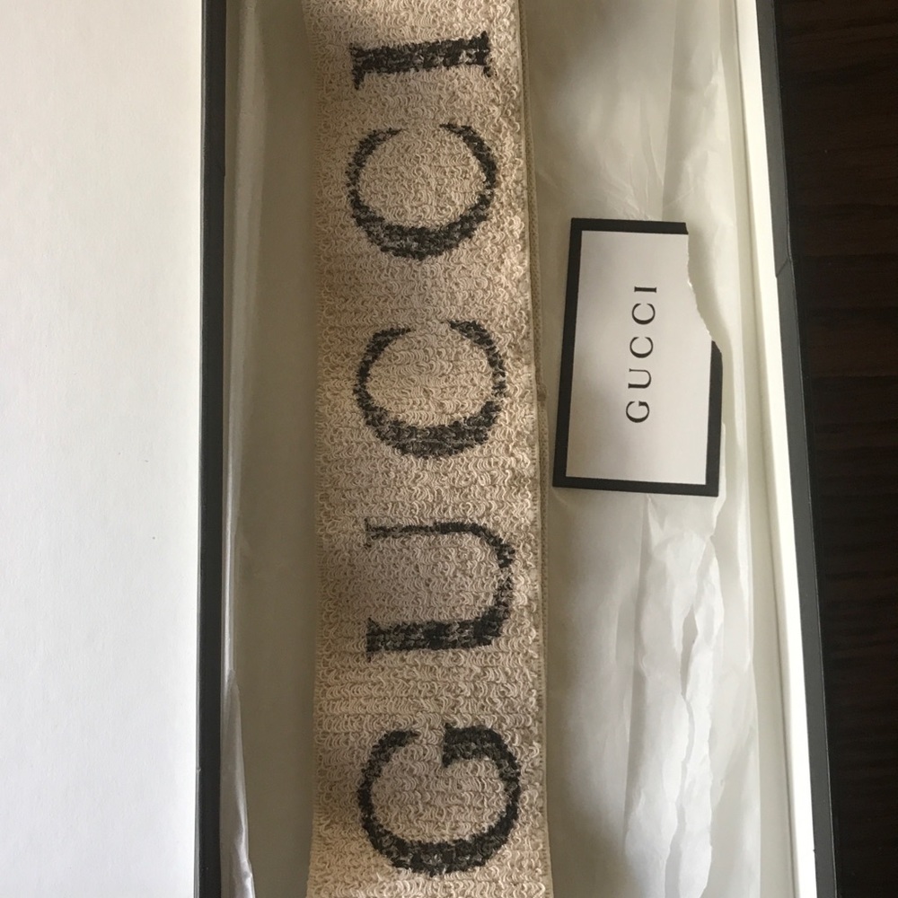 Gucci Headband